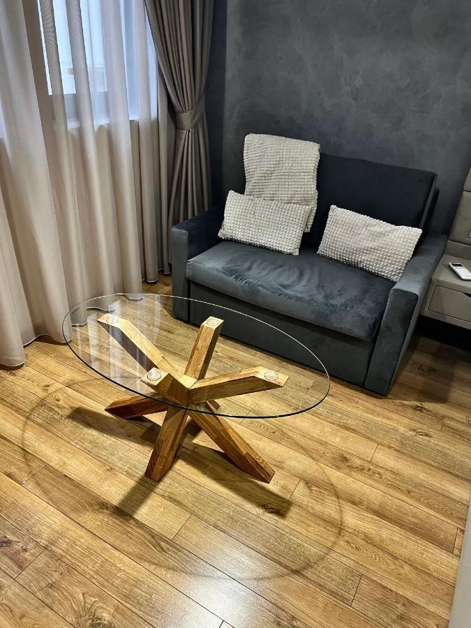 Apartament Varosha Luxury Lowetsch Exterior foto